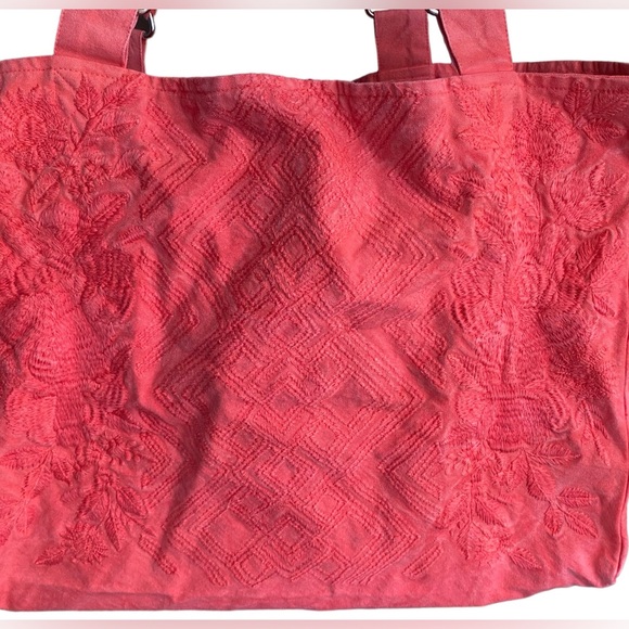 Kyla Seo Ella Embroidered Bag Cotton Zipper Tote NWT - Picture 8 of 11